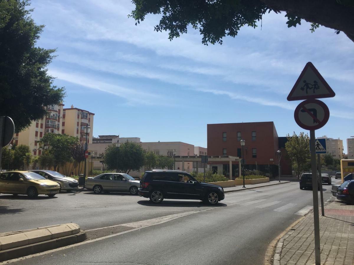 Piso Vacaciones En Familia O Amigos Apartment Malaga Bagian luar foto